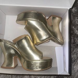 Nine West platform shoes